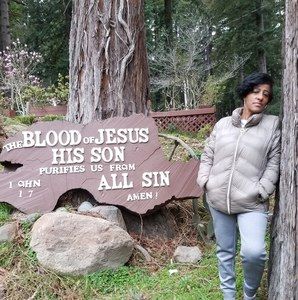 Meet your Posher, Beza